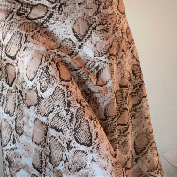 Snake print midi skirt - Picture 2 of 3